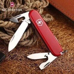 Victorinox Tourist - Red -Summit Outfitters 0.3603 5 600x600 47609af2 8c9c 4b5a 8f56 0575dfe0dcda