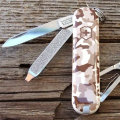 Victorinox Classic Camouflage Blistered -Summit Outfitters 0.6223.941B1 6 600x600 1f89388e f945 4dae aaf7 b7449c6d86b8