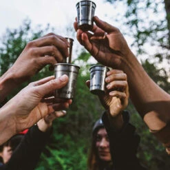 Stanley Adventure Shot Glass Set + Flask Hammertone Green -Summit Outfitters 08898c828a7d716c021c09aec0d9eda9 600x600 91fc5442 f4b0 405b a03c 32457b4ec77f