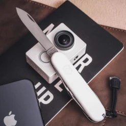 Victorinox Spartan - White 9 Victorinox Spartan - White -Summit Outfitters 1.3603.7B1 6 600x600 73d7dc62 f26c 452b b5fd c46739203373