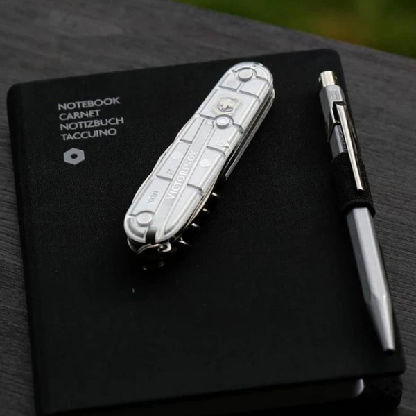 Victorinox Spartan - Silver Tech 3 Victorinox Spartan - Silver Tech - Image 3