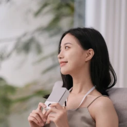 Neck Fan USB Rechargeable -Summit Outfitters Edited 6 c0e012ed bf2c 4674 9ab4 f3112bbd6651